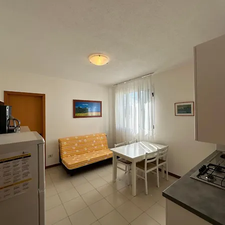 Villaggio Luna Swimmingpool- Agenzia Cocal