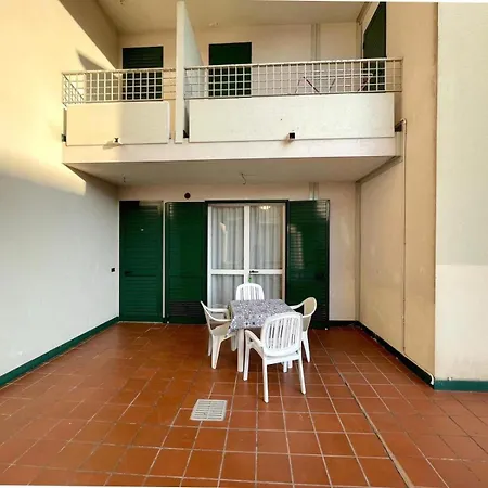 Apartment Villaggio Luna Swimmingpool- Agenzia Cocal Caorle