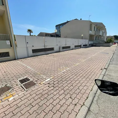 Villaggio Luna Swimmingpool- Agenzia Cocal * Caorle