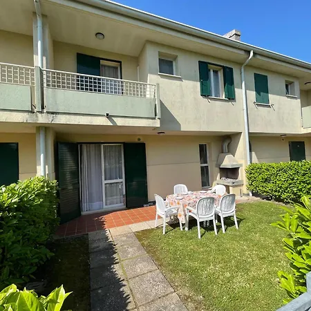 Apartment Villaggio Luna Swimmingpool- Agenzia Cocal