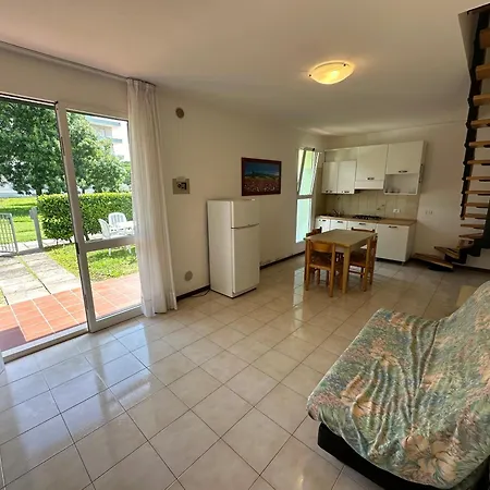 Apartment Villaggio Luna Swimmingpool- Agenzia Cocal *