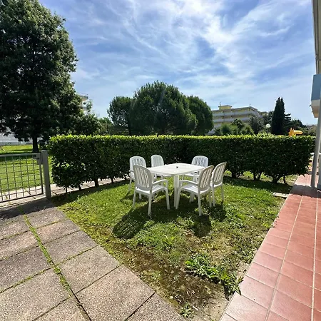 Villaggio Luna Swimmingpool- Agenzia Cocal Apartment Caorle