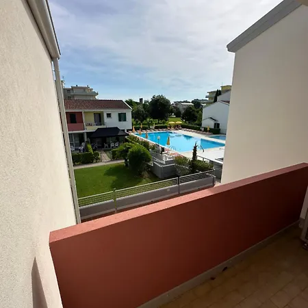 Villaggio Luna Swimmingpool- Agenzia Cocal