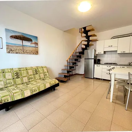 Villaggio Luna Swimmingpool- Agenzia Cocal * Caorle