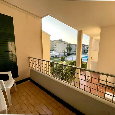 Lejlighed Villaggio Luna Swimmingpool- Agenzia Cocal *