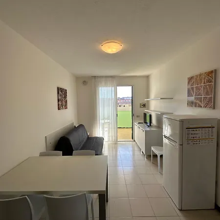 Villaggio Luna Swimmingpool- Agenzia Cocal *