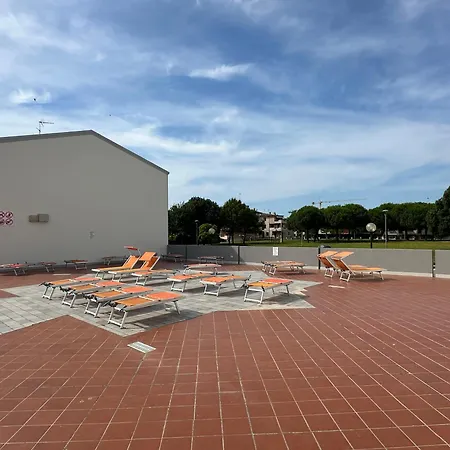 Villaggio Luna Swimmingpool- Agenzia Cocal Apartman Caorle