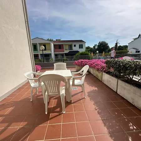 Villaggio Luna Swimmingpool- Agenzia Cocal Lejlighed *