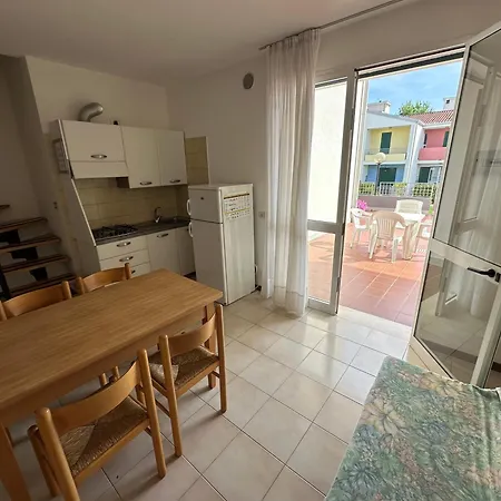 Villaggio Luna Swimmingpool- Agenzia Cocal Caorle