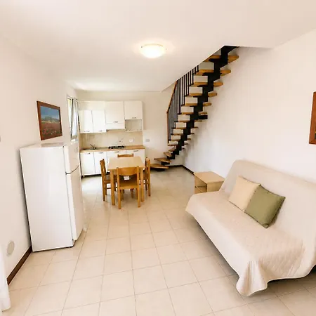 Villaggio Luna Swimmingpool- Agenzia Cocal Apartment Caorle